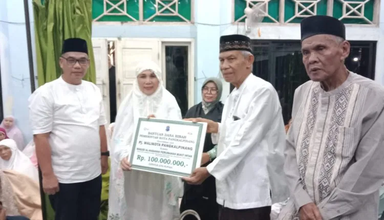 Safari Ramadhan Ke Masjid Al-Hasanah Yang Sedang Dibangun, Pemkot Pangkalpinang Berikan Bantuan Dana Hibah