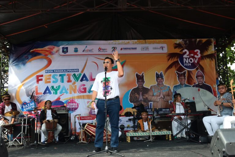 Pj Wako Pangkalpinang Apreasiasi Antusias Ribuan Masyarakat Saksikan Festival Layangan